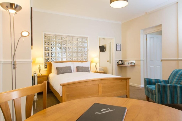 Quintuple Suite