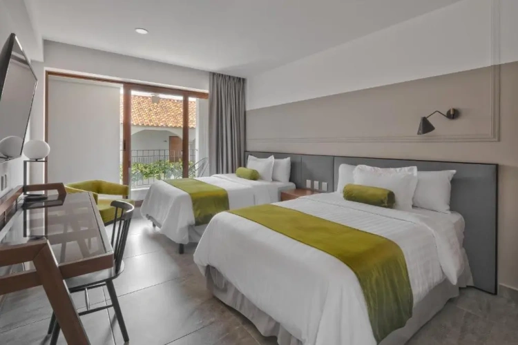 Deluxe Quadruple room