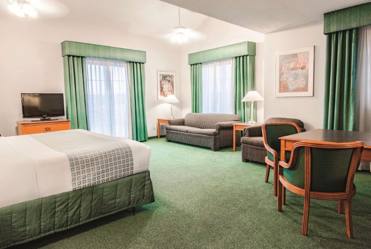 Double Suite