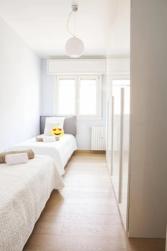 Alessia's Flat - Bright and Spacious