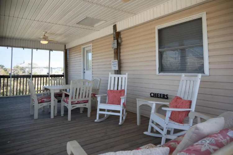 Apt Not by Oak Island Accommodations