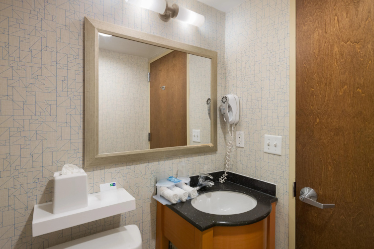 Holiday Inn Express New York City Times Square photo 10