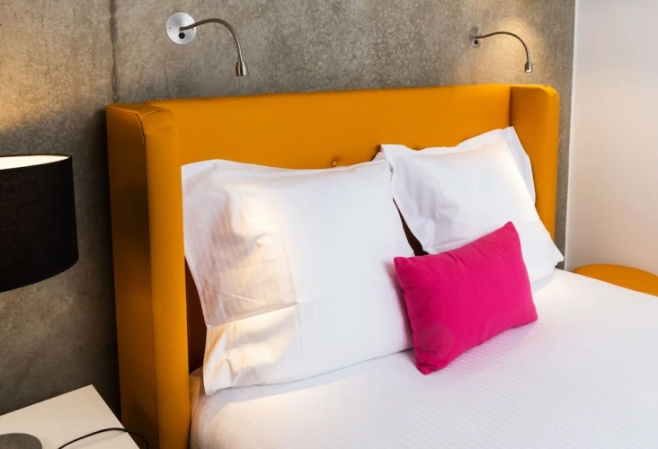 Standard Single Suite