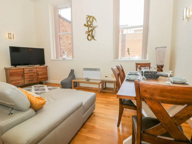 Apartment 6
