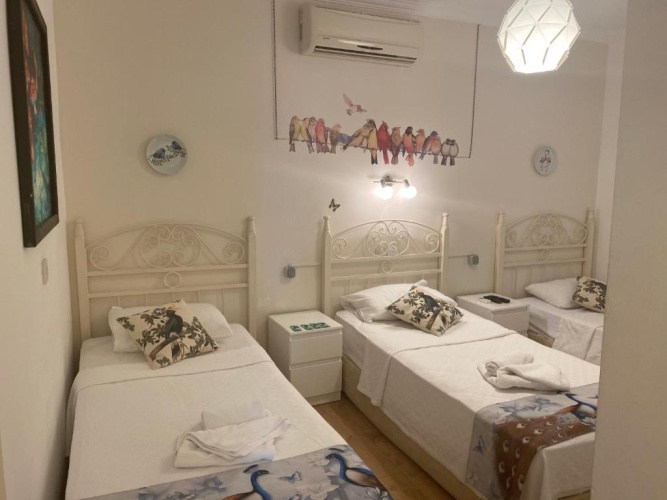 Economy Triple room
