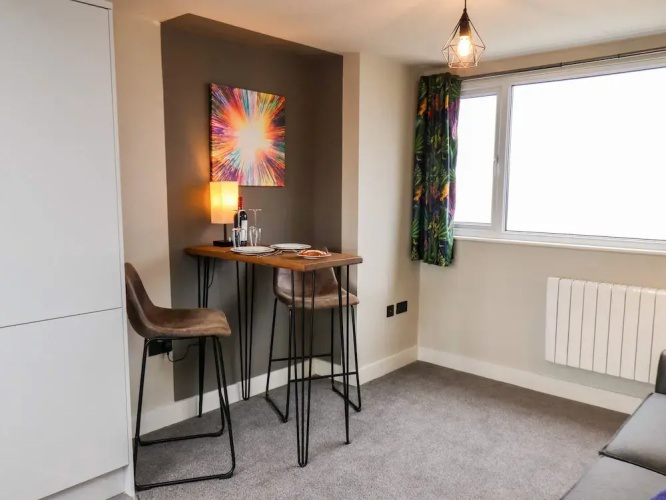 Apt 10 @ Hunter's Quay