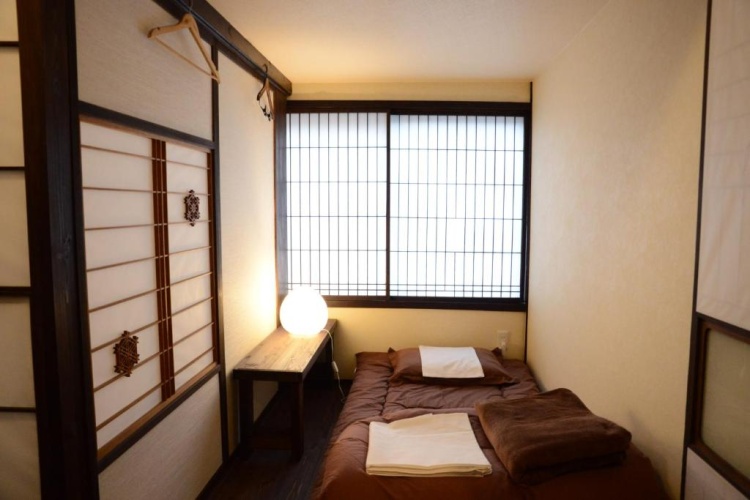 Bed in Dorm
