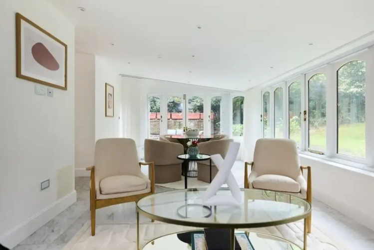 The Primrose Hill Place - Charming 4bdr Flat With Communal Garden