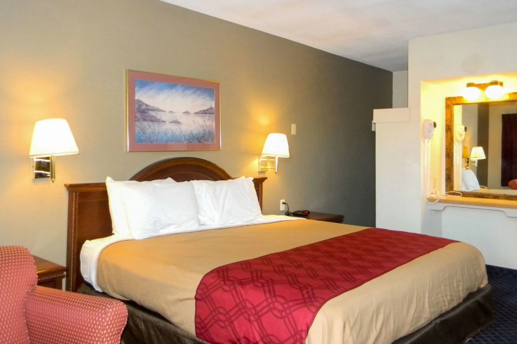 Downtown Inn