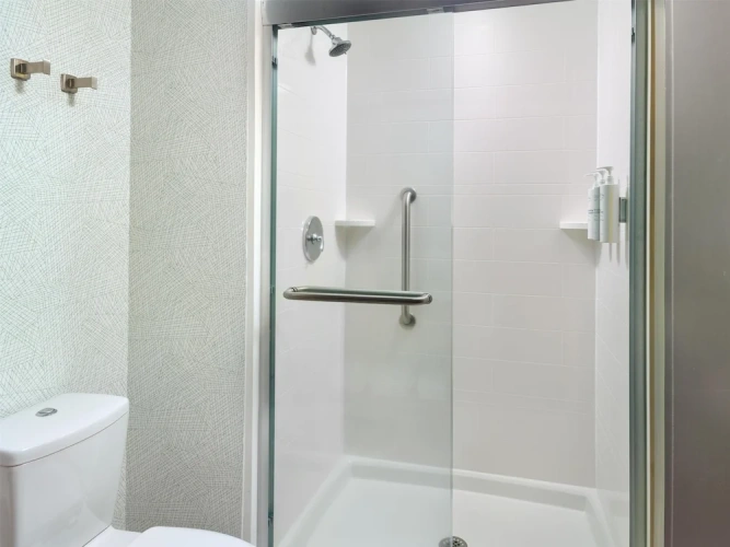 1 Bedroom Suite