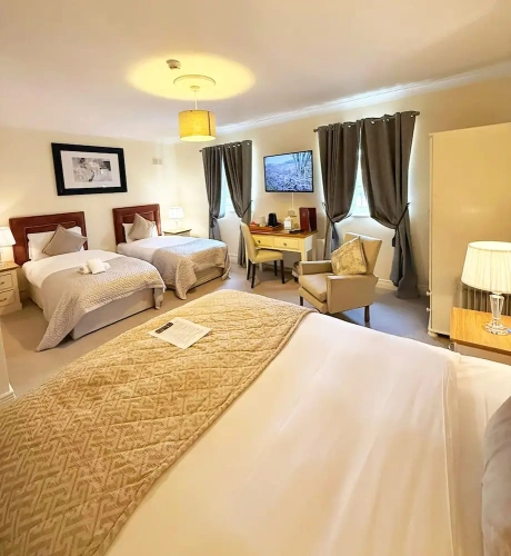 Standard Quadruple room