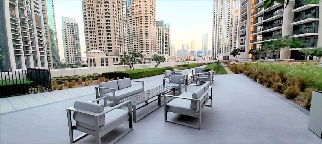 Luxurious Downtown Apt. with stunning views - Image 9