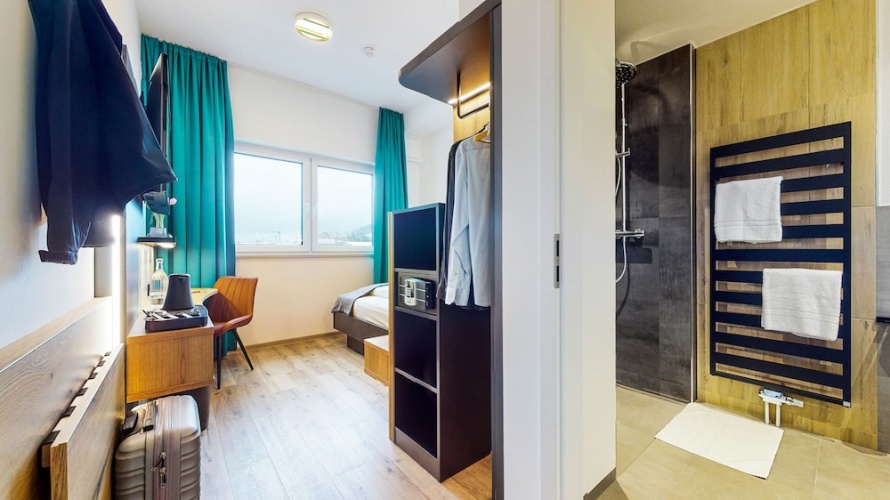 Standard Single room