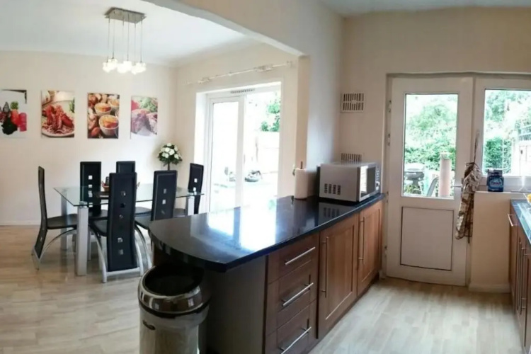 Basingstoke Townhouse