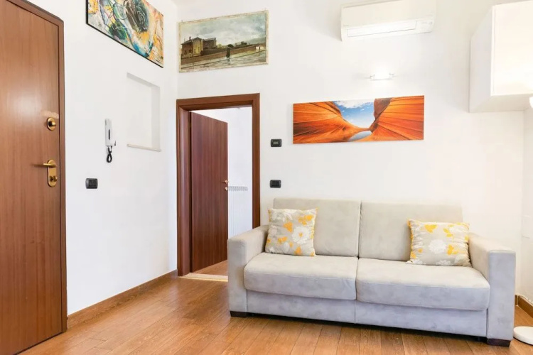 Arno River Bright Apartment