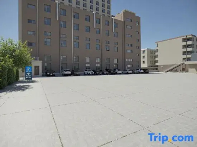 Yulin Hotel
