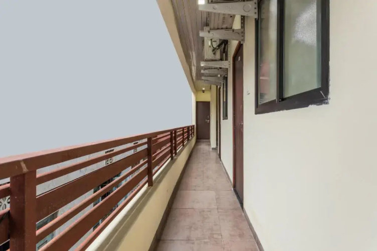OYO 47033 Hotel Krishna