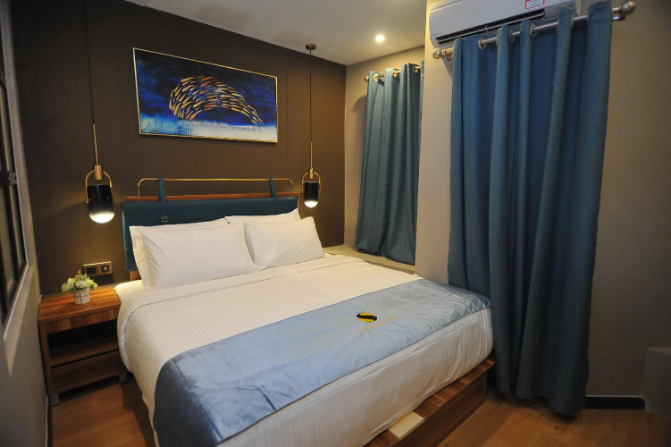 Skye Hotel