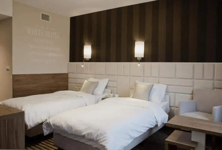 Comfort Quadruple room with city view