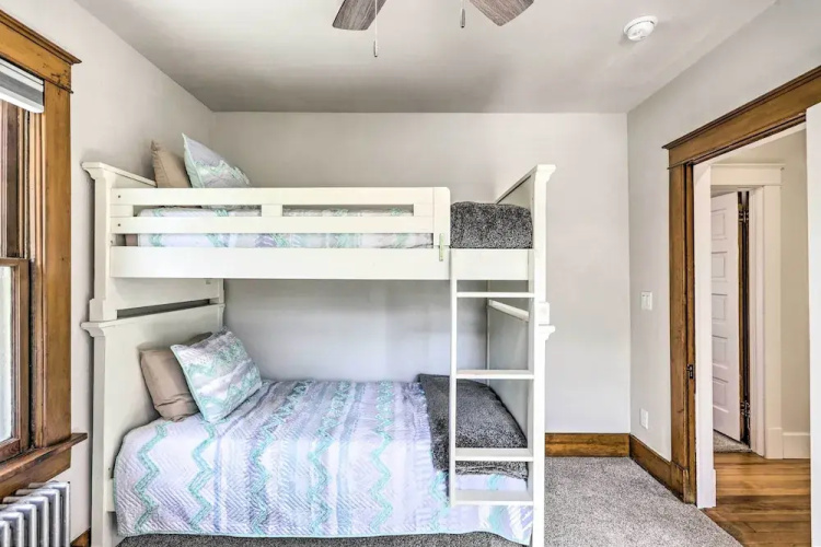 Charming Downtown Fruita Home: Hike & Explore