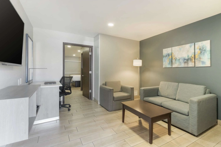Double Suite
