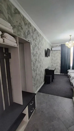 Hotel Sahara