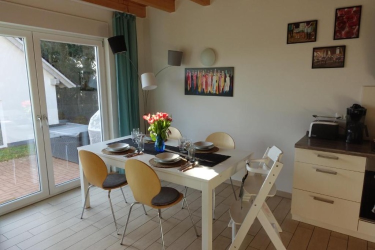 3 Bedrooms Cottage