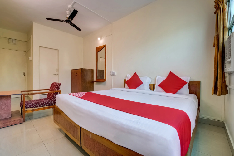 OYO Flagship 307 Pimpri Pune