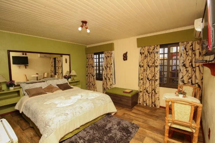 Luxury Quadruple room