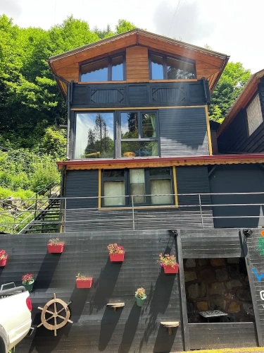 Quadruple Cottage