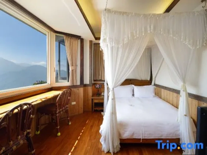 Standard room with view