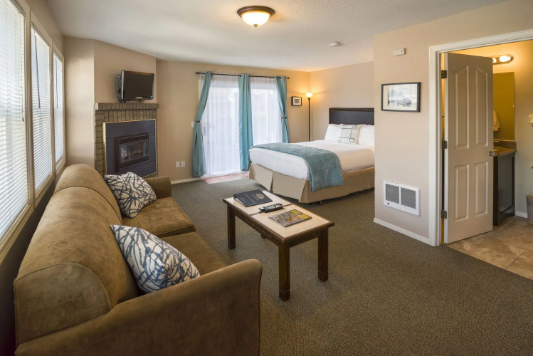 Inn at the Prom Oceanfront Seaside