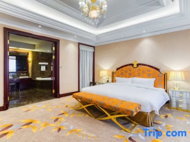 Presidential Double Suite