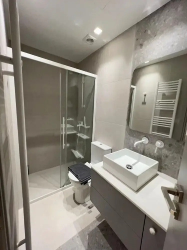 Embassy Apartment - I1