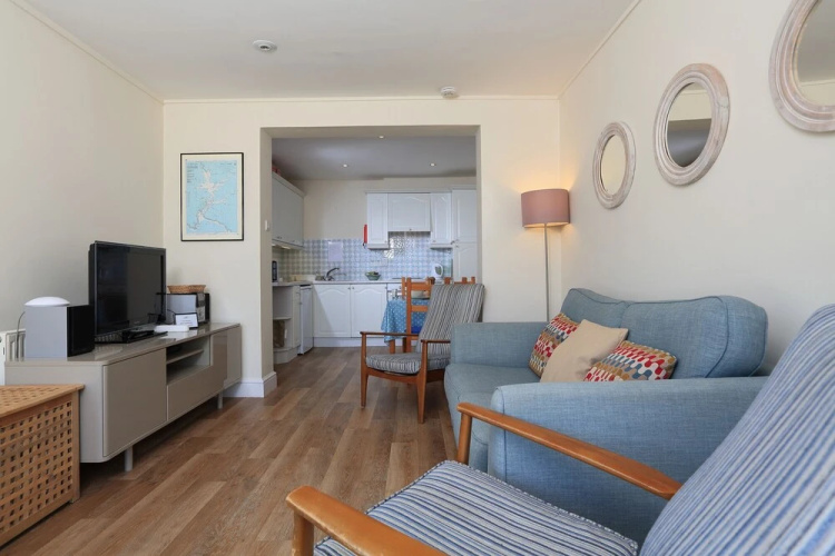 1 the Salcombe