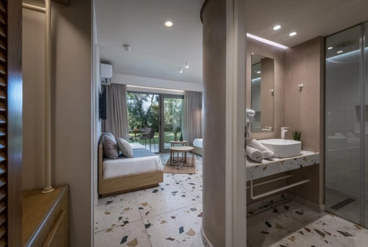2 Bedrooms Double Family Suite