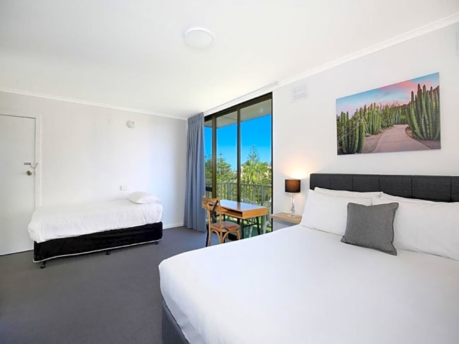 Standard Double room with balcony and with city view