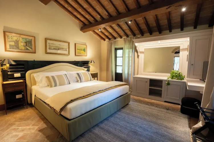 Equo Suites