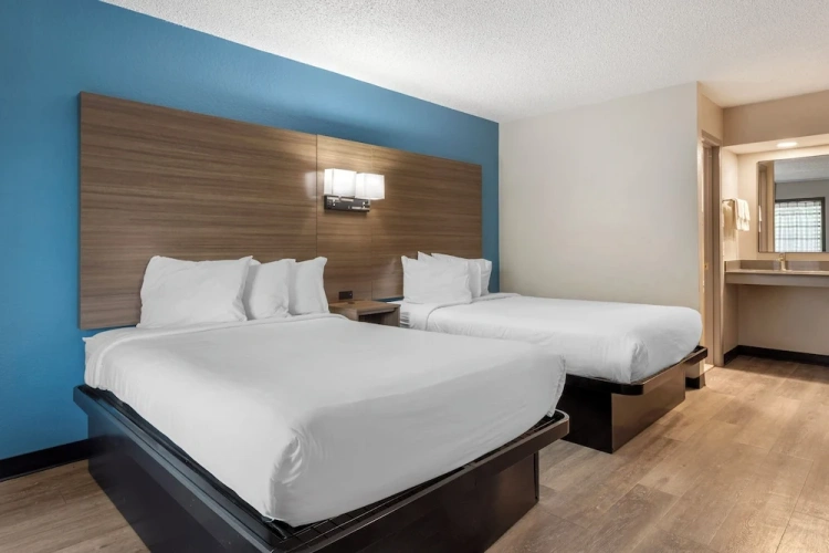 Deluxe Quadruple room