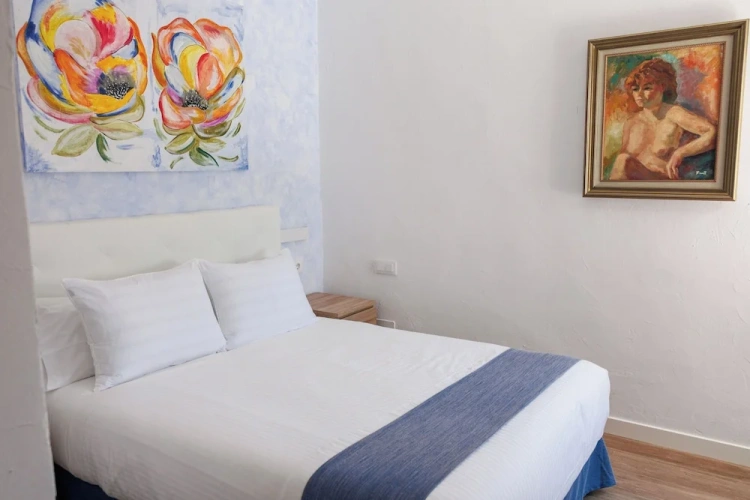 2 Bedrooms Apartment with balcony and with sea view