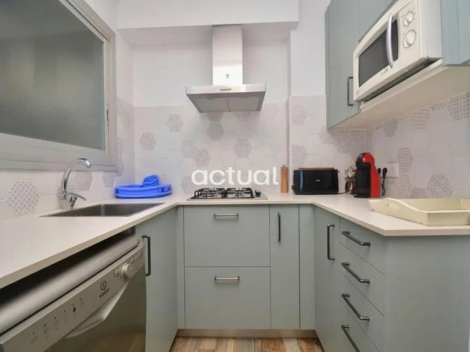 3 Bedrooms Apartment
