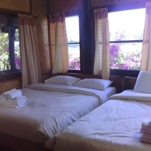 2 Bedrooms Family Cottage