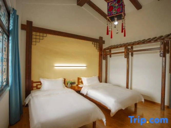 Standard Double room with courtyard view