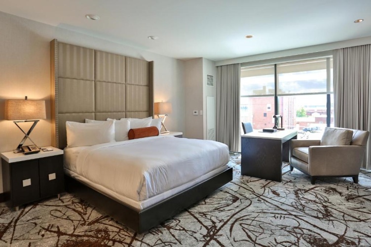 1 Bedroom Suite