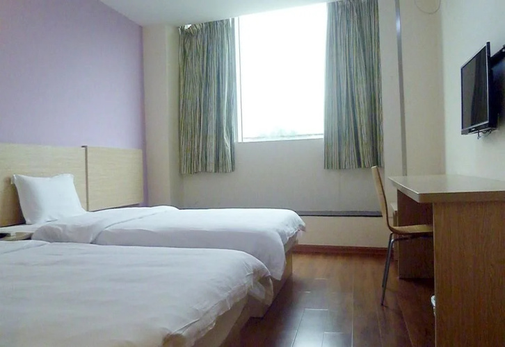 Hotel September