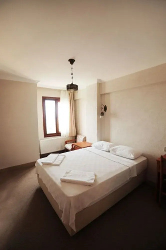 Karasu Hotel