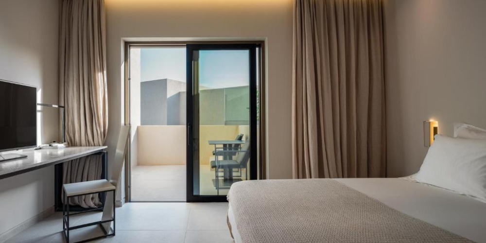Deluxe with Private Plunge Pool Double Suite