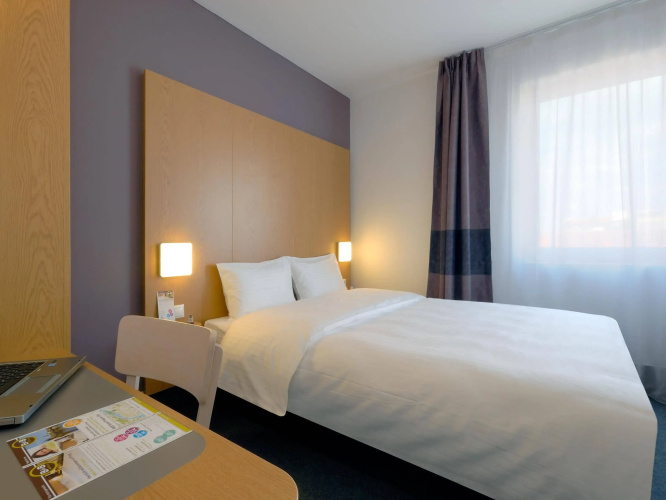 B & B Hotel Prague City