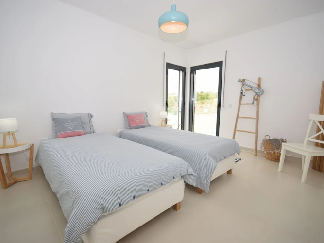 Comfortable Villa in Coto With Swimming Pool