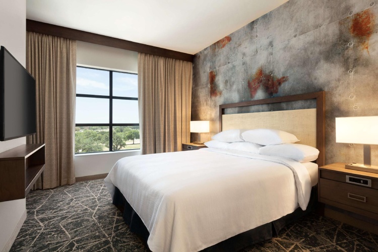 Deluxe Double Suite